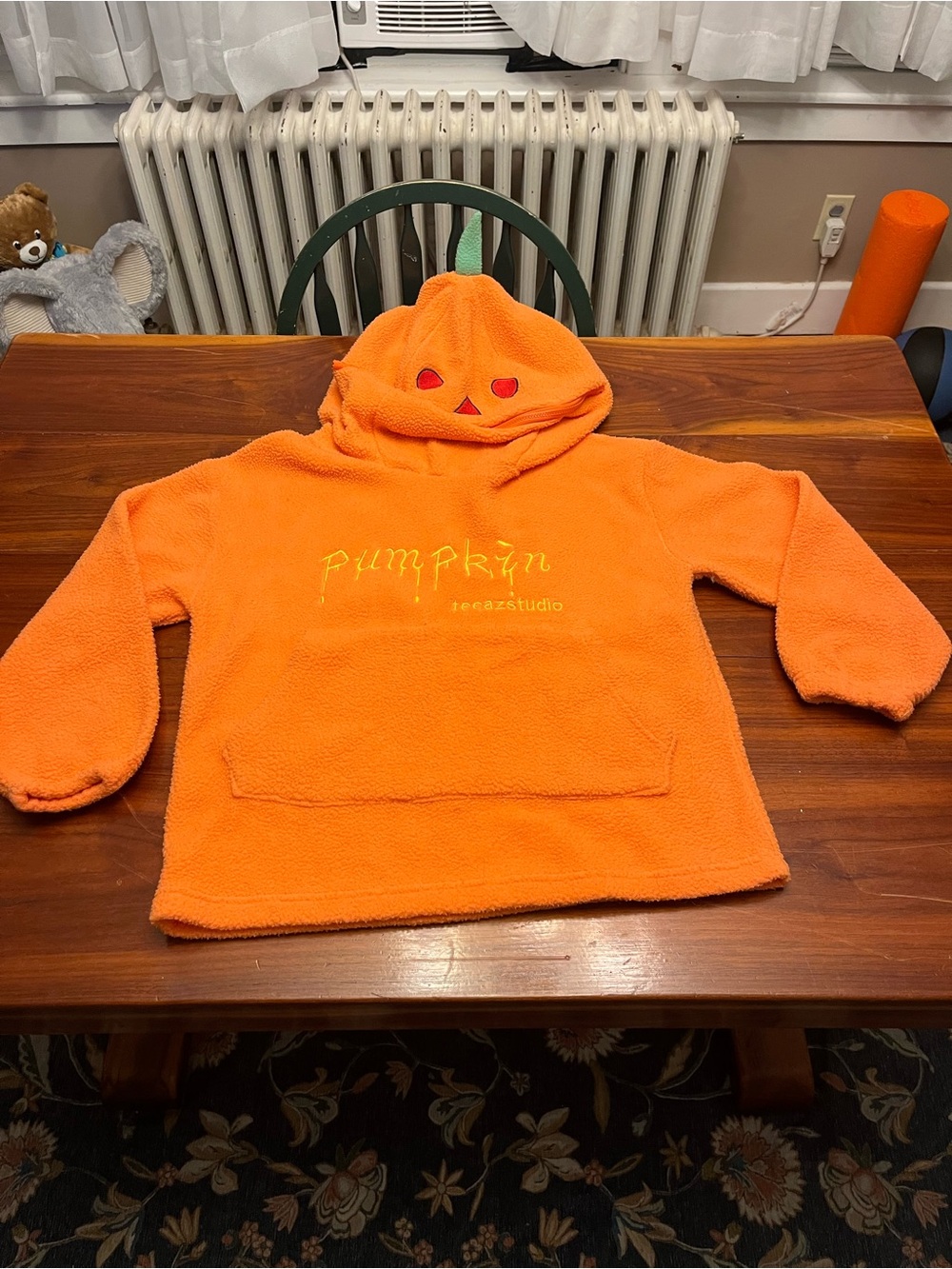 Pumpkin hoodie size medium zipper hood spooky season Halloween costume